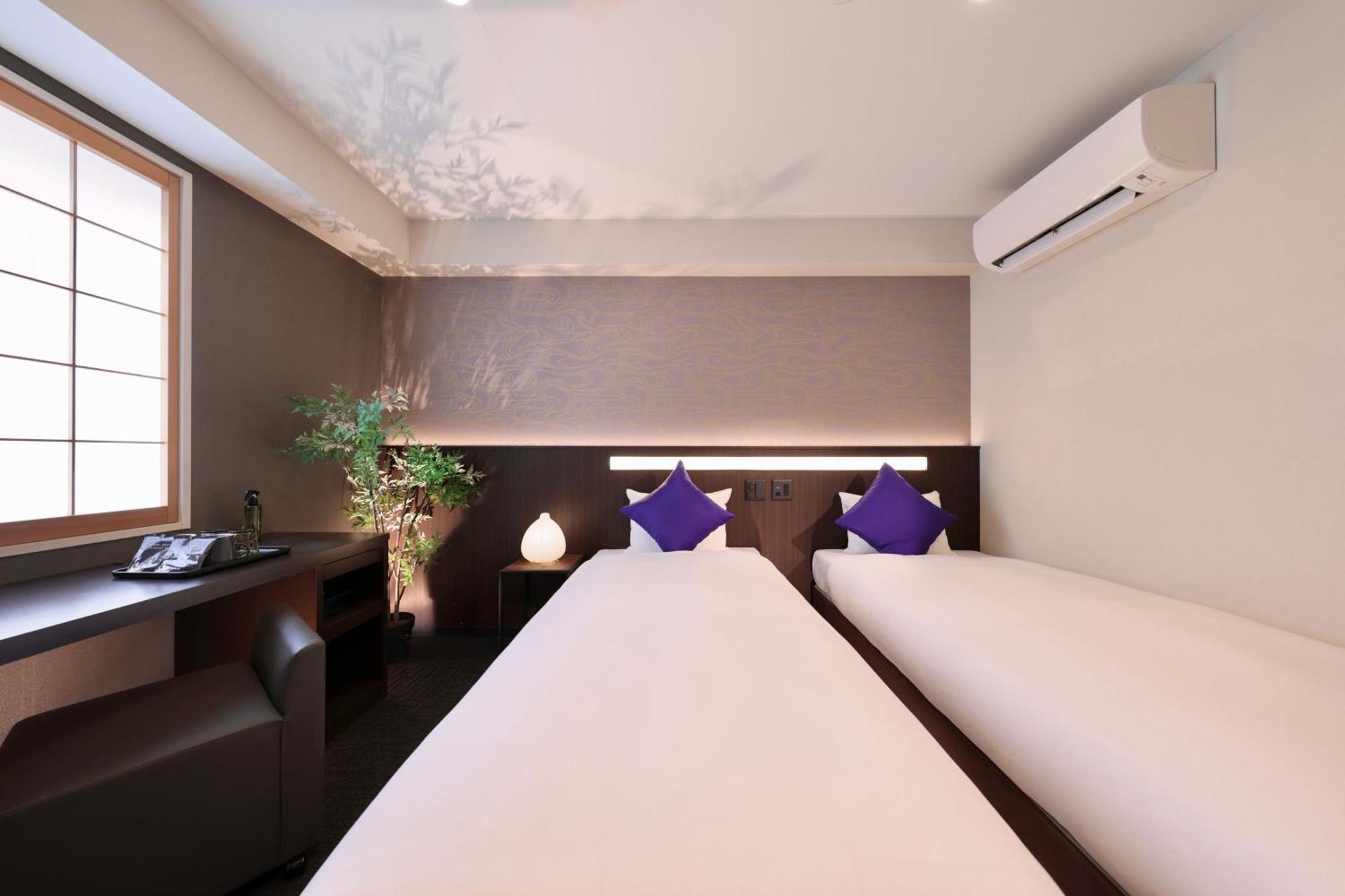 Marutamachi Crystal Hotel Kioto Zewnętrze zdjęcie
